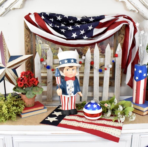 Cropped pic of Sammy showing Americana Décor. Sammys Star Spangled Banner Vignette